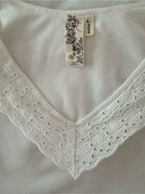 Aventura White Organic Cotton Eyelet V-Neck Camisole